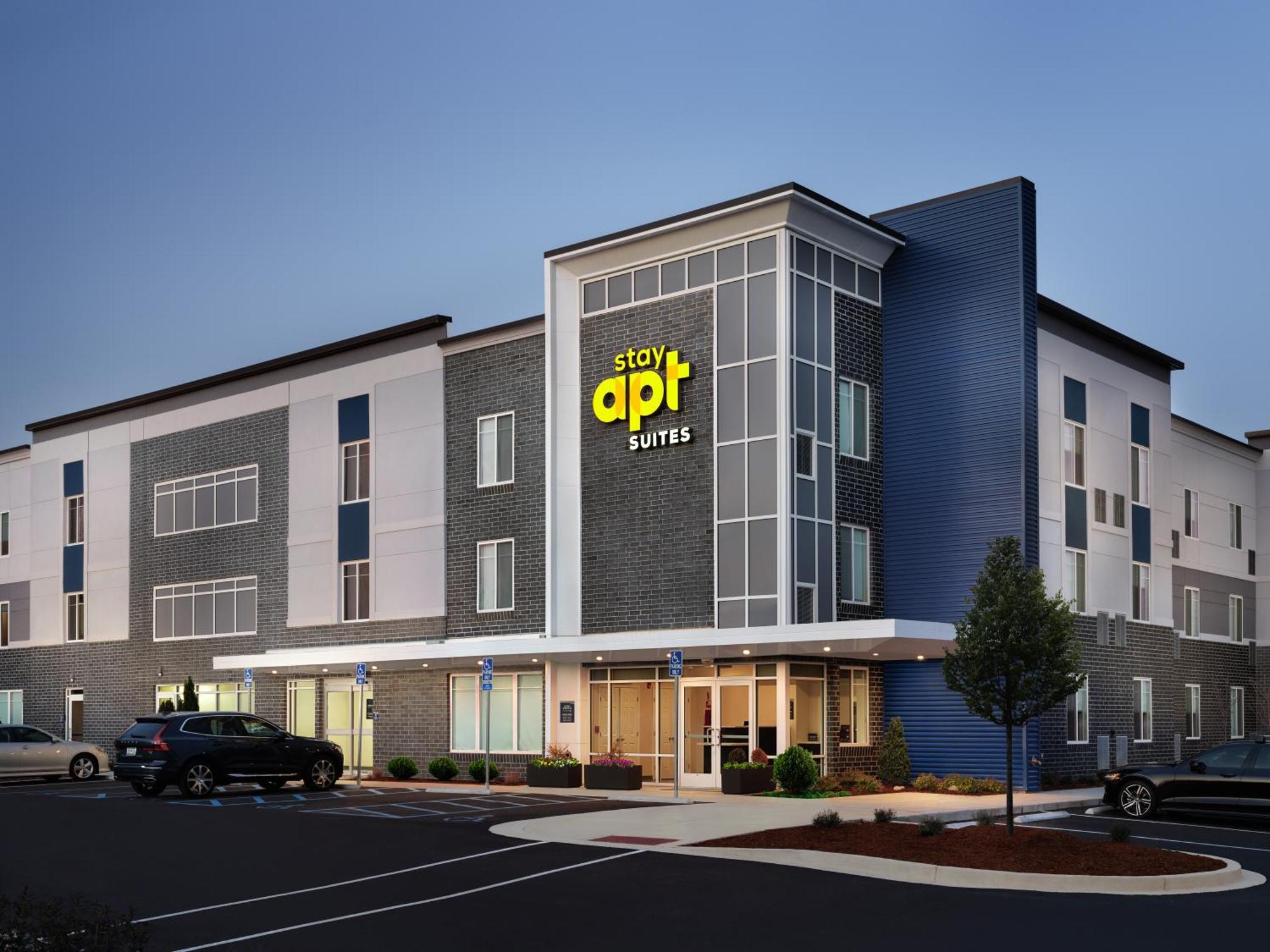 Stayapt Suites North Charleston Exterior photo